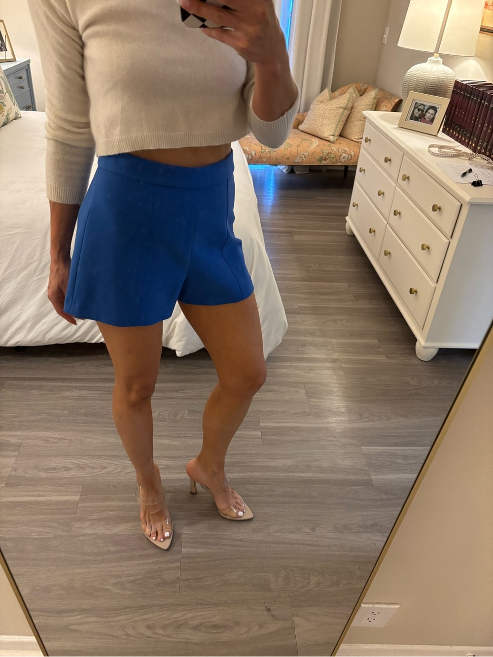 💙 Alice + Olivia NWT High-Waisted Blue Shorts 💙